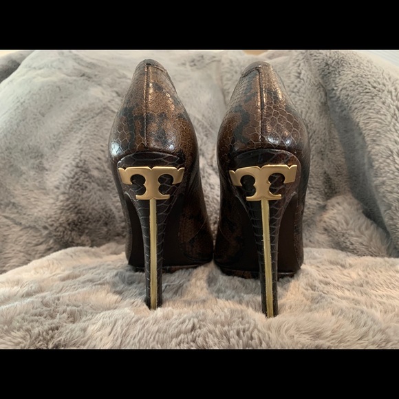 Size 5 Tory Burch Platform Heels - Picture 2 of 6